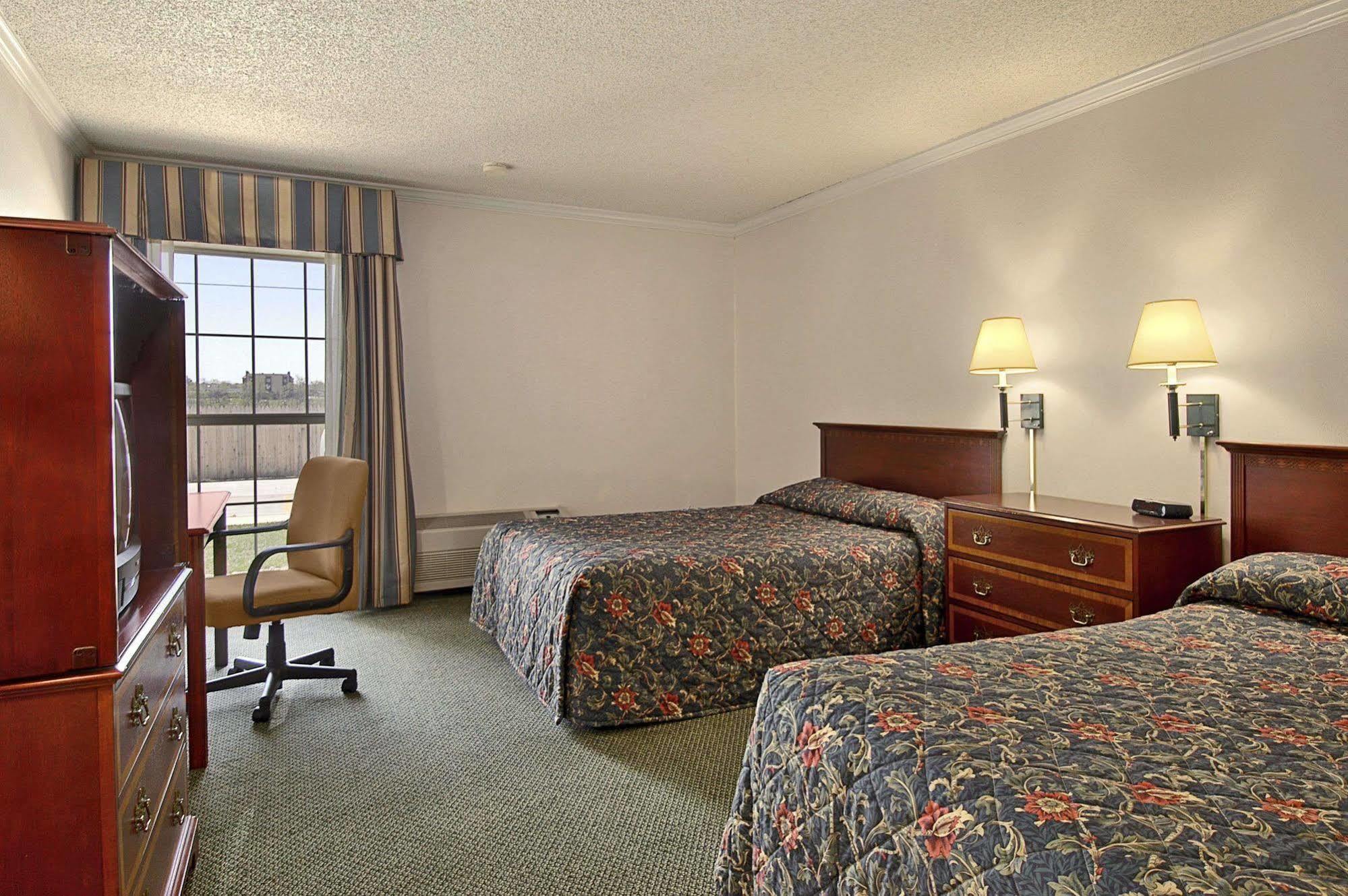 Extend-A-Suites - Extended Stay, I-40 Amarillo West Camera foto